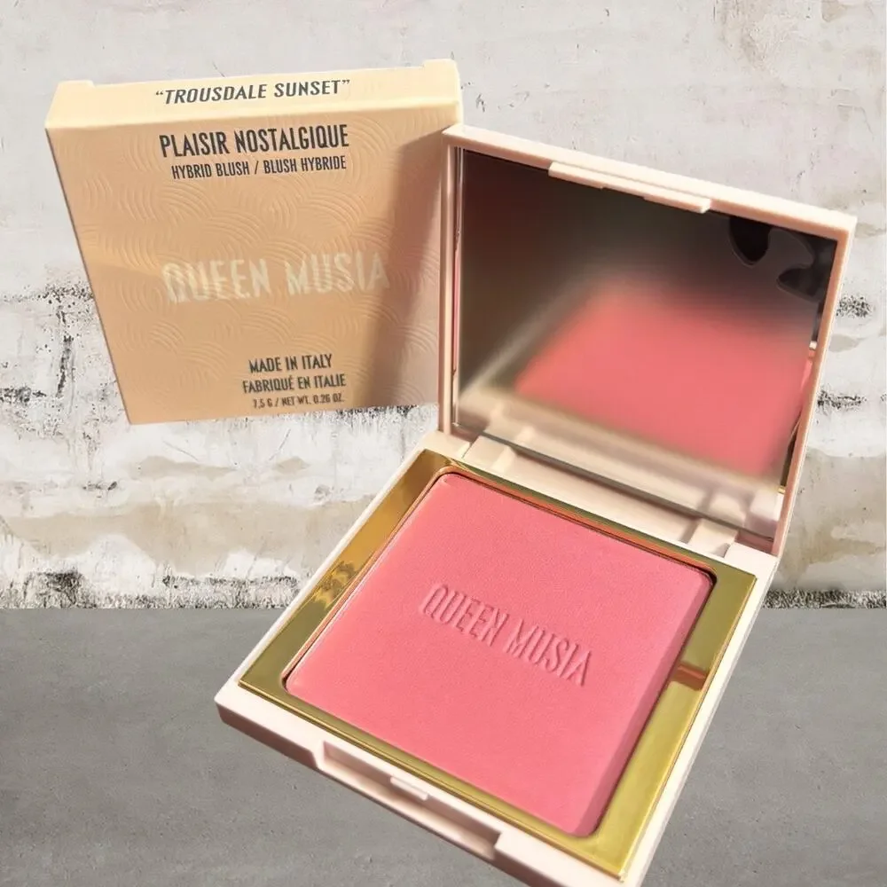 Queen Musia Plaisir Nostalgique Hybrid Blush in Trousdale Sunset NIB